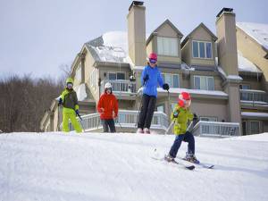 Okemo Ski in Ski out Lodging 300x225 1