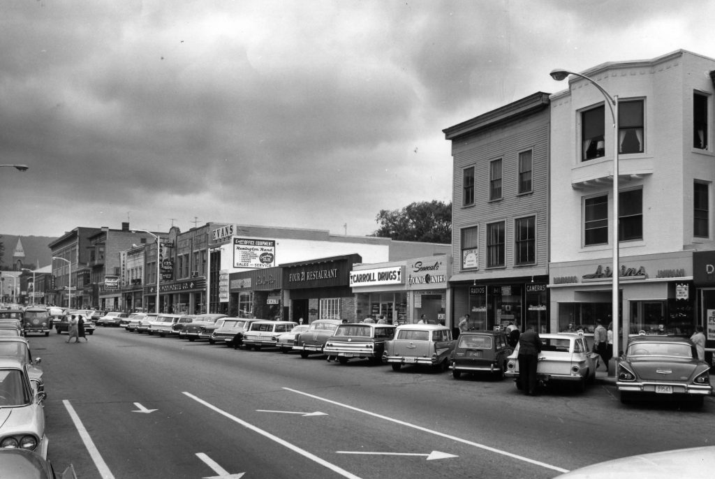 1026BENNINGTON THEN 1024x686 1
