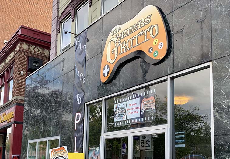 gamers grotto rainy day activities bennington vermont shopping