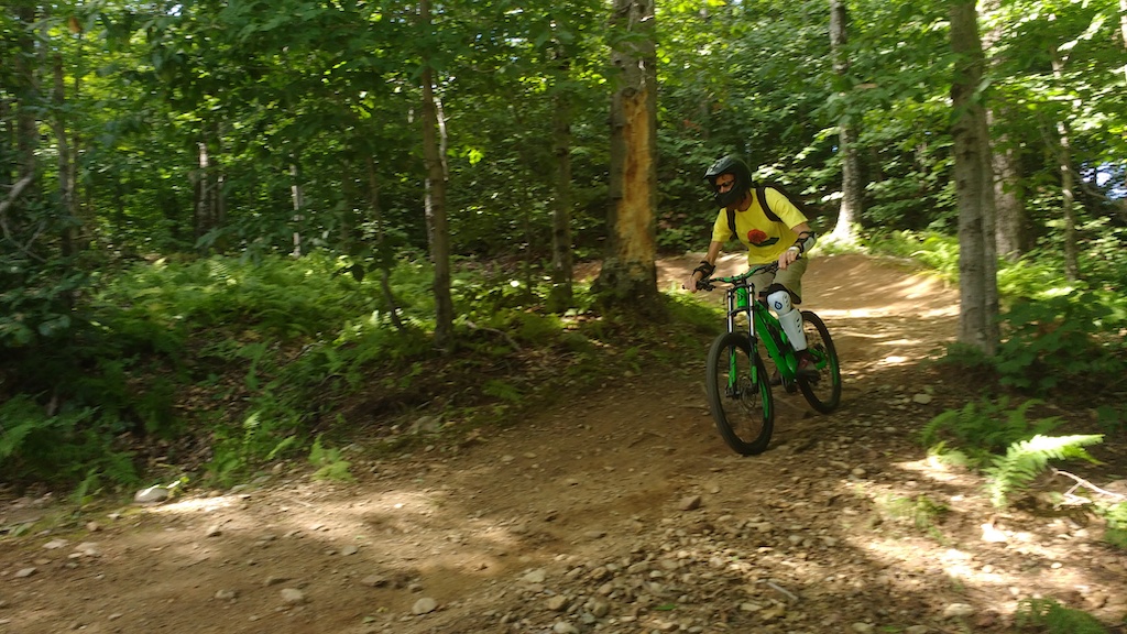 mountain bike trails mount snow