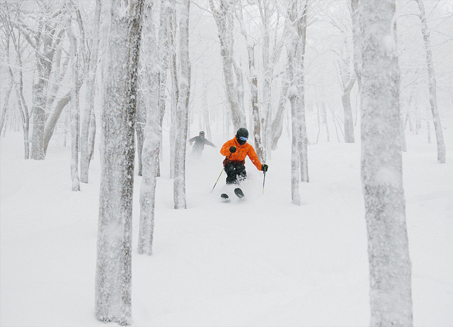 skiing at bromley mountain